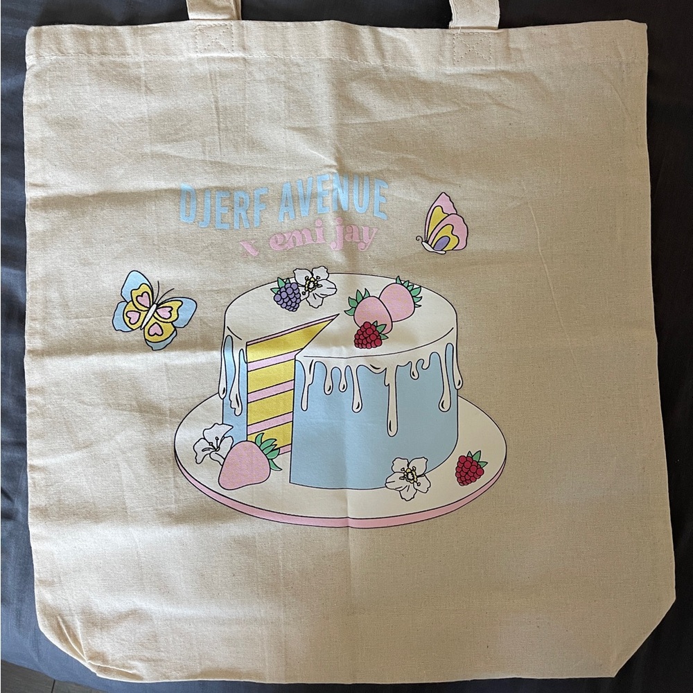 djerf avenue x emijay la exclusive tote
